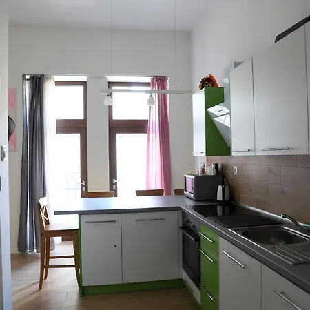 Apartment Urocze I Ciche Mieszkanie W Spokojnej Okolicy