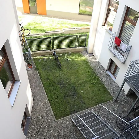 Urocze I Ciche Mieszkanie W Spokojnej Okolicy *